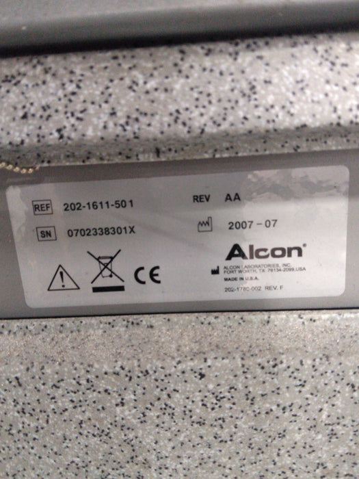 Alcon Laboratories Inc Accurus 800Cs Phacoemulsifier