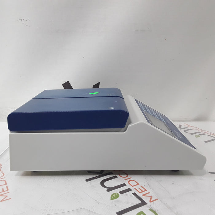 Meridian Bioscience Inc Illumipro-10 Microplate Reader