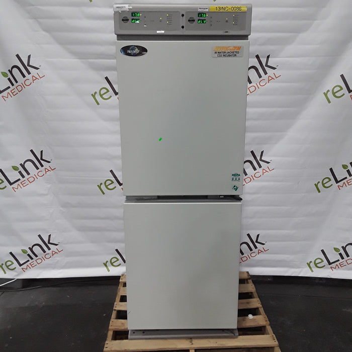 Nuaire NU-8700 CO2 Water Jacketed Incubator
