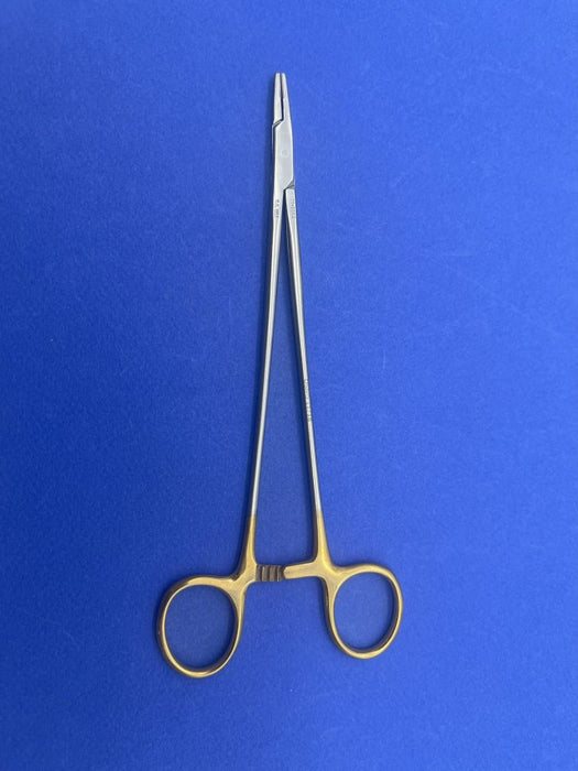 Aspen Surgical Aspen Surgical 36-2002 Classic Plus Needle Holder Crile-Wood Supplies reLink Medical