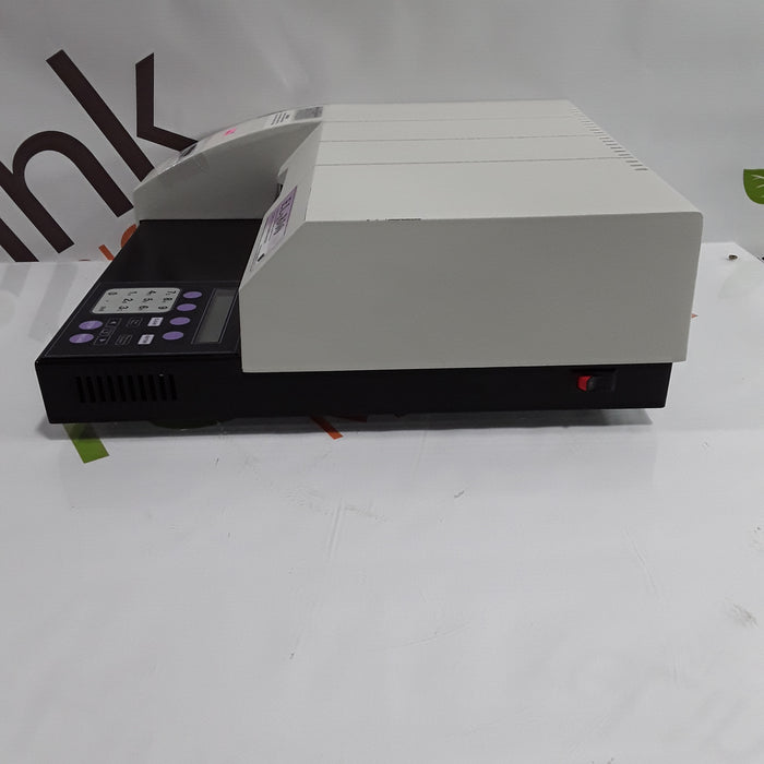 Bio-Tek Instruments ELX800 Microplate reader