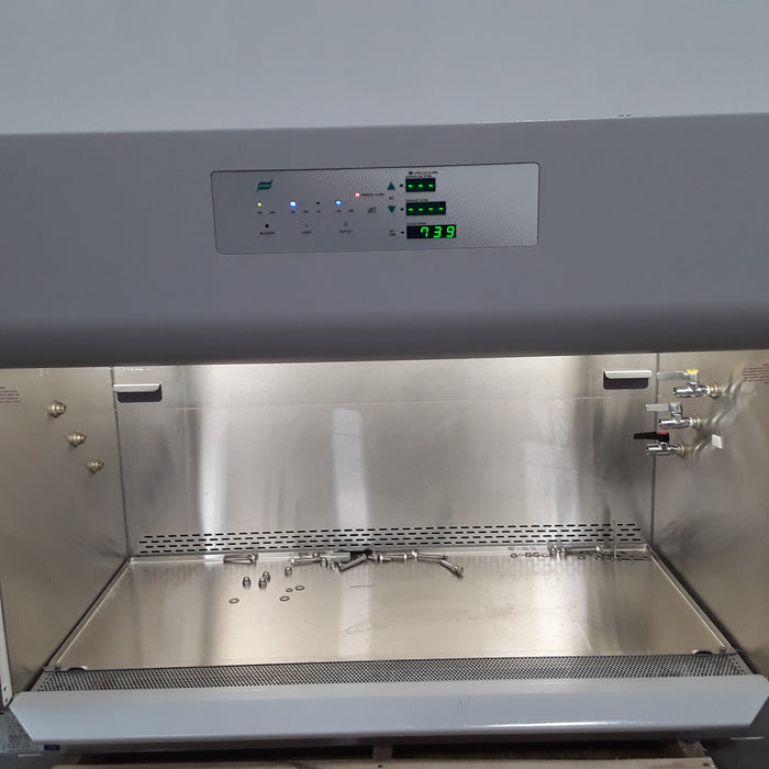 Nuaire NU-S430-400 Class II 82 Biological Safety Cabinet