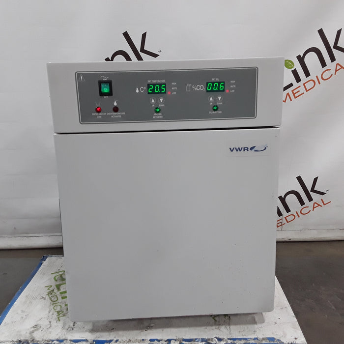 VWR 2310 Water Jacketed CO2 Incubator