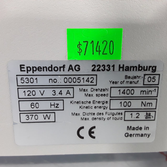 Eppendorf Vacufuge 5301 Centrifuge