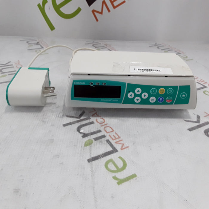 B. Braun Medical Inc. Infusomat Space w/AC Adapter Infusion Pump