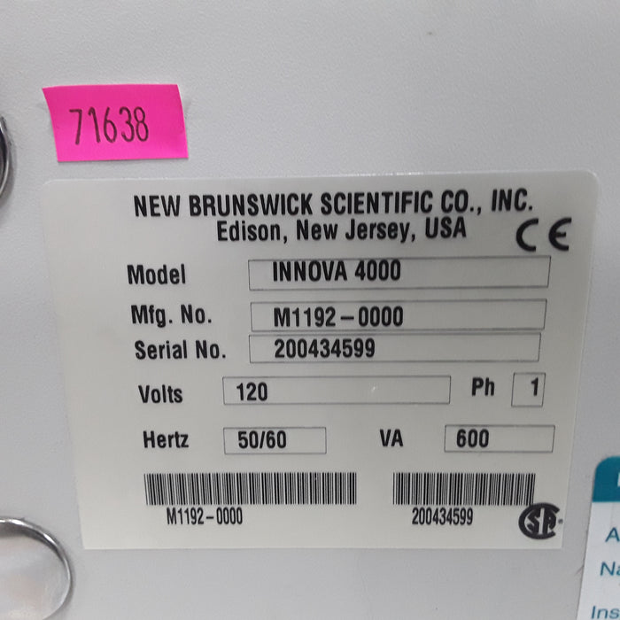 New Brunswick Scientific INNOVA 4000 Incubator Shaker