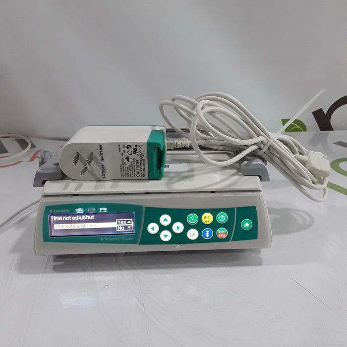B. Braun Medical Inc. Infusomat Space w/Pole Clamp & AC Adapter Infusion Pump