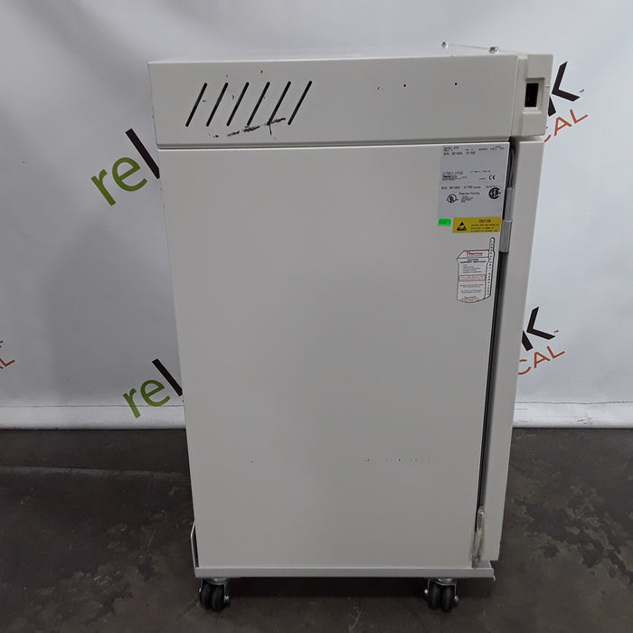 Thermo Scientific 3110 Forma Series II Water Jacketed CO2 Incubator