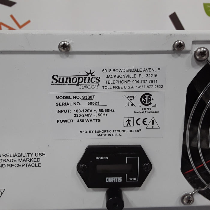 Sunoptic Technologies Titan 300HP Light Source
