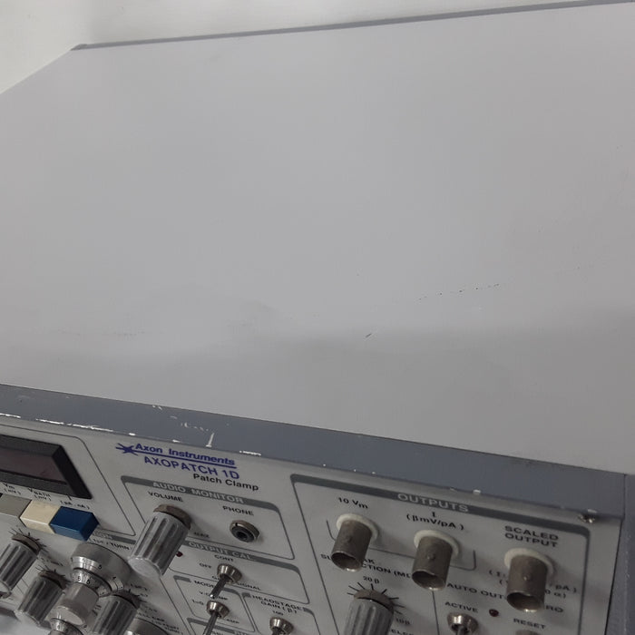 Axon Instruments Axopatch 1D Patch Clamp Amplifier