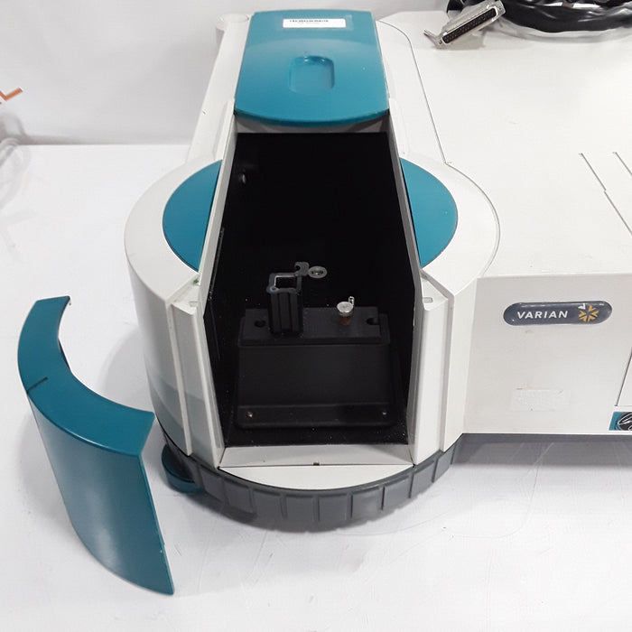 Varian Cary 50 Bio UV Visible Spectrophotometer