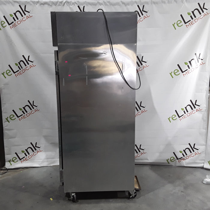 Continental  Refrigerator S1R-GD Reach in Refrigerator