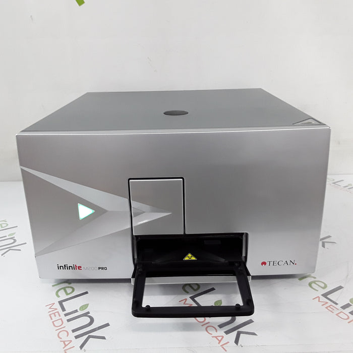 Tecan Infinite 200 Pro NanoQuant Microplate Readers
