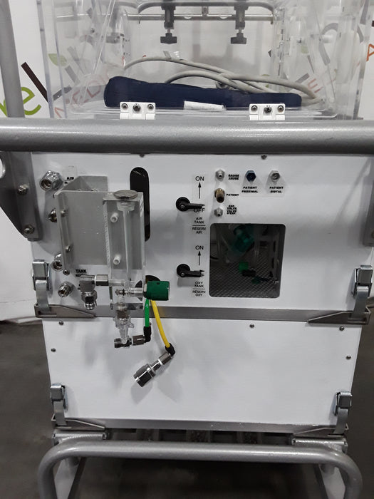 Airborne PulseOx Voyager Transport Incubator