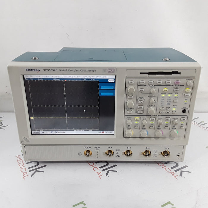 Tektronix TDS5054B-NV-AV 500MHz 5GS/s 4-Channel Oscilloscope