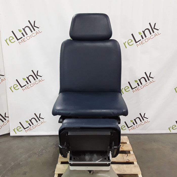 Midmark 230 Power Procedure Chair