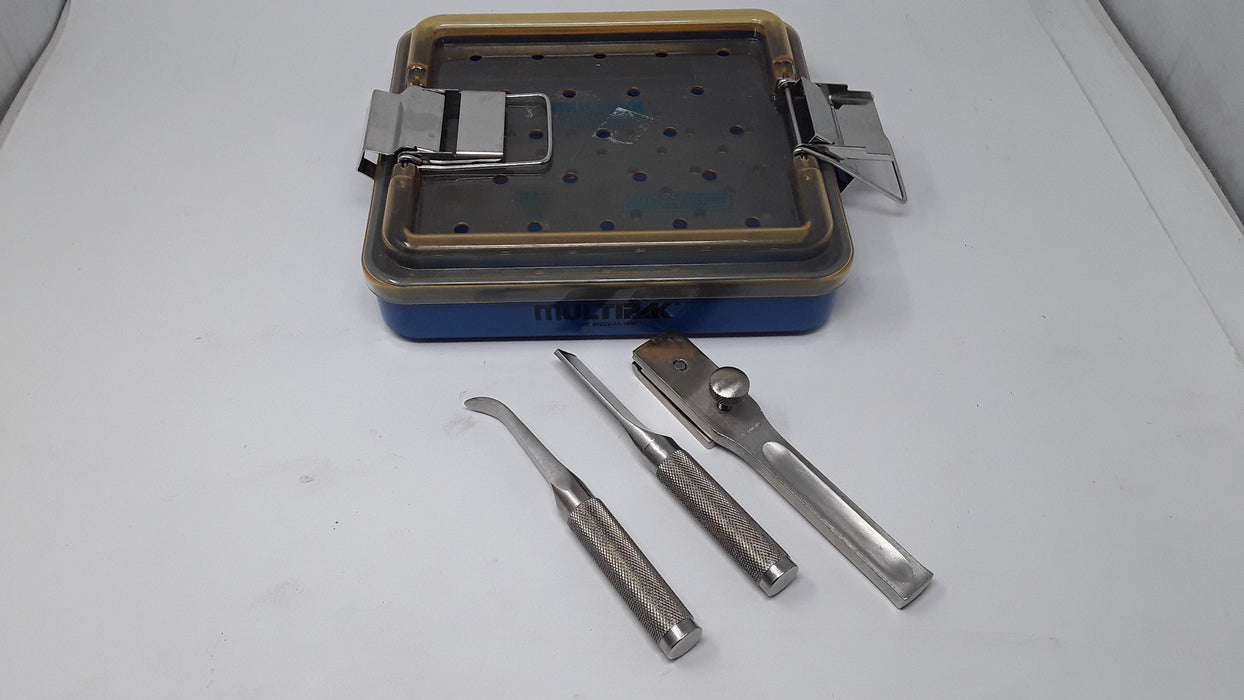 Zimmer 100-02,100-01 Orthopedic Surgical Extractor and Staple Inserter