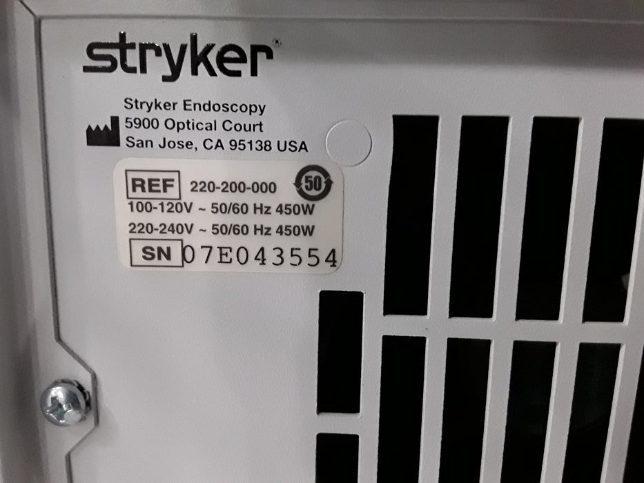 Stryker X8000 Light Source