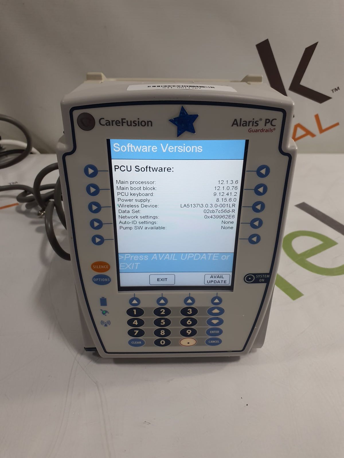 CareFusion Alaris 8015 Large Screen POC Infusion Pump — reLink Medical