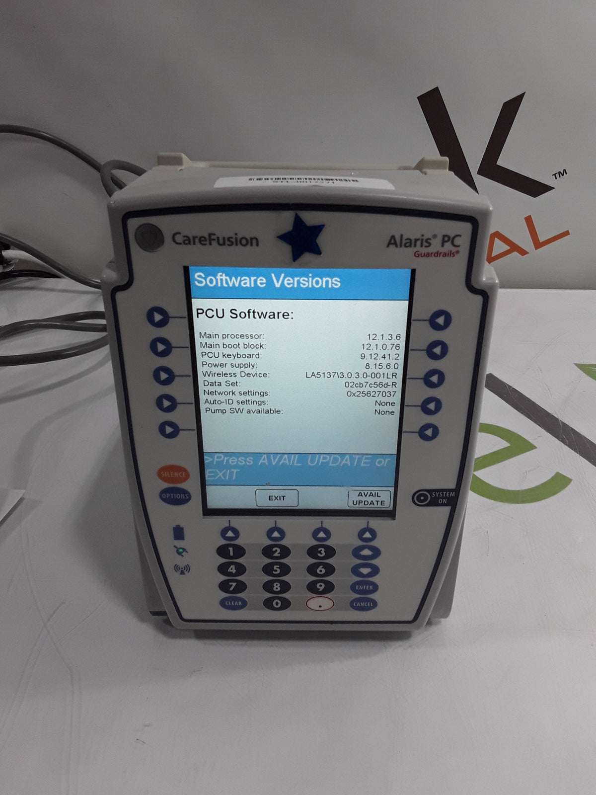 CareFusion Alaris 8015 Large Screen POC Infusion Pump — reLink Medical