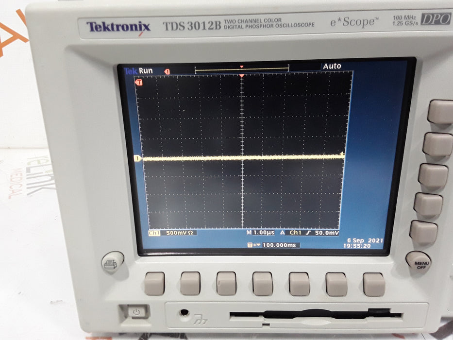 Tektronix TDS 3012B Digital Phosphor Oscilloscope