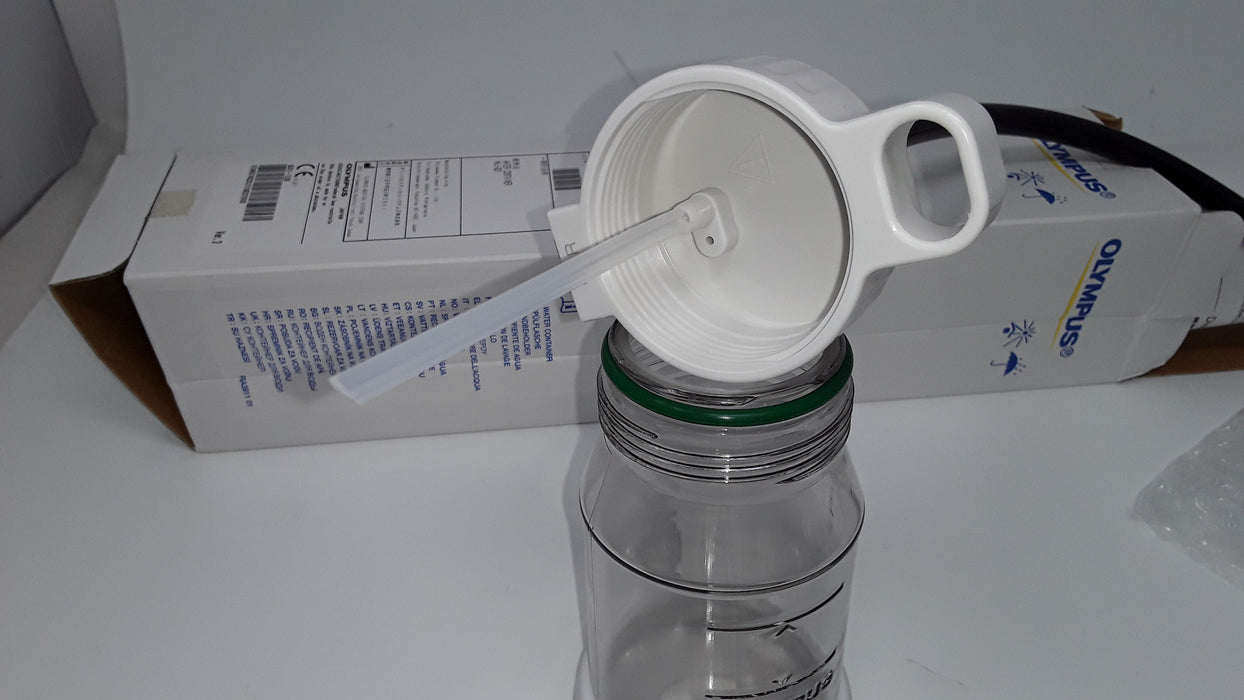 Olympus MAJ-901 Water Bottle