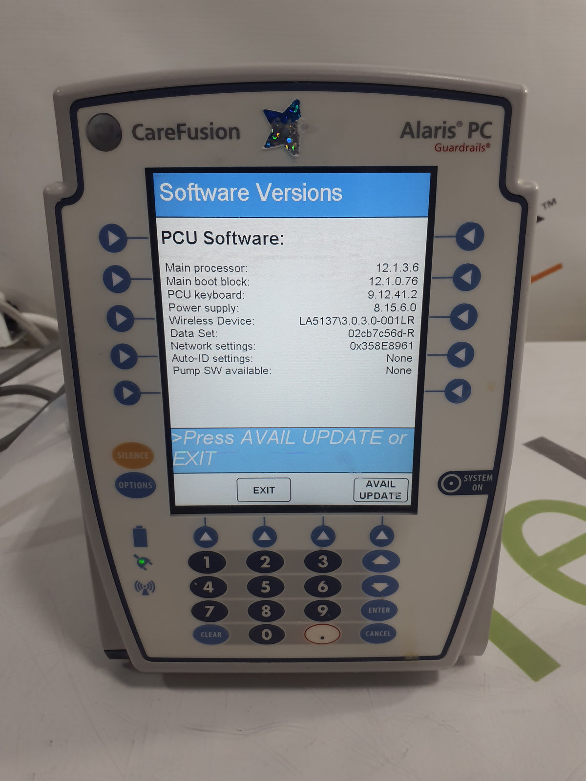 Carefusion Alaris 8015 Large Screen Poc Infusion Pump — Relink Medical