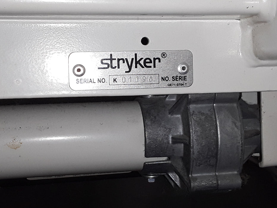 Stryker FL25E Med Surg Bed