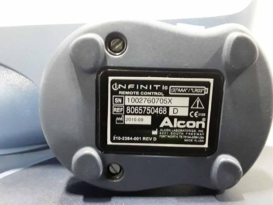 Alcon Laboratories Inc Infiniti w/ Ozil Phacoemulsifier