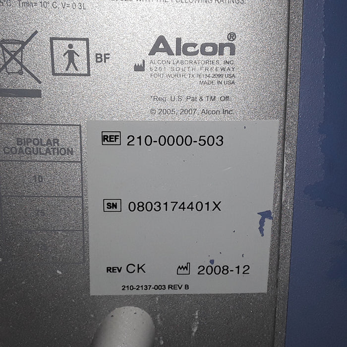 Alcon Laboratories Inc Infiniti w/ Ozil Phacoemulsifier