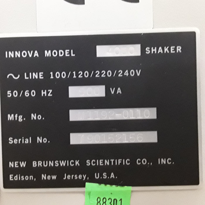 New Brunswick Scientific INNOVA 4080 Incubator Shaker