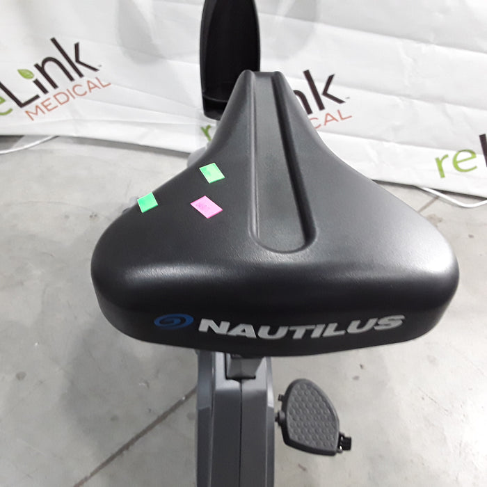 Med-Fit Systems, Inc. Nautilus U916 Upright Bike