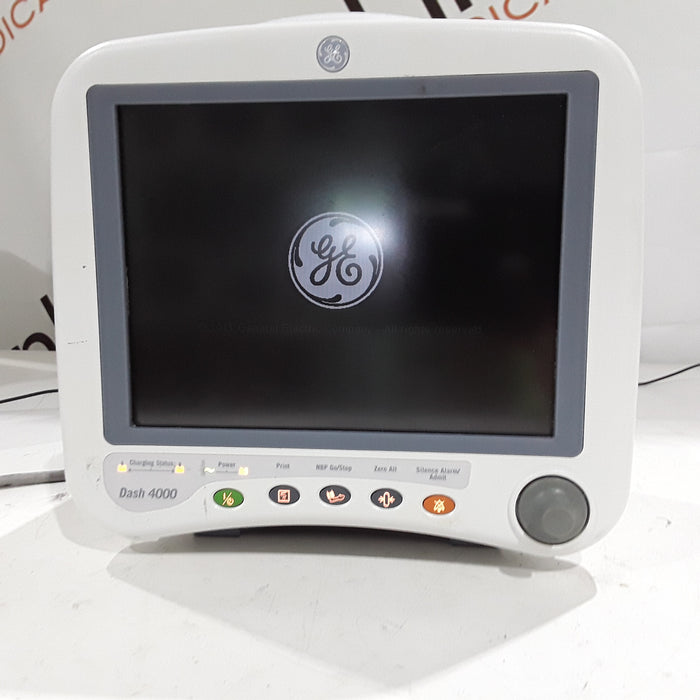 GE Healthcare Dash 4000 - Masimo SpO2 Patient Monitor