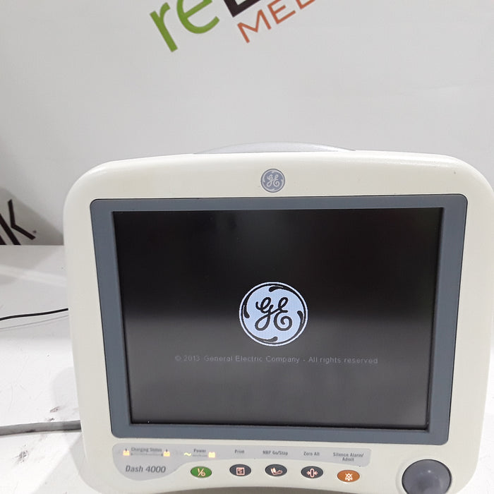 GE Healthcare Dash 4000 - Masimo SpO2 Patient Monitor