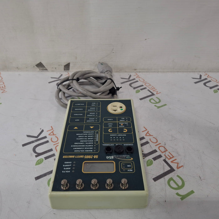 BC Biomedical SA-2005 Safety Analyzer