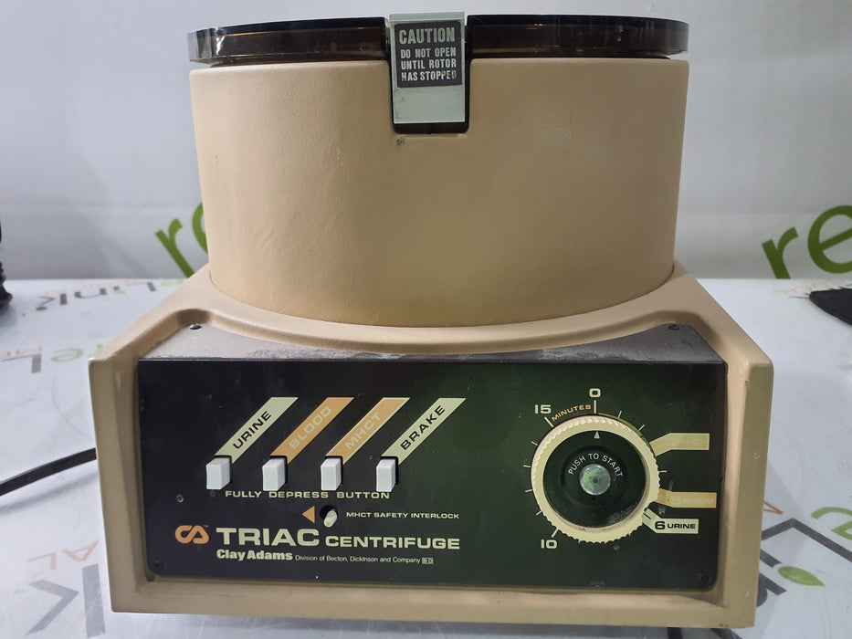 Clay Adams 0200 Triac Urine Blood MHCT Centrifuge