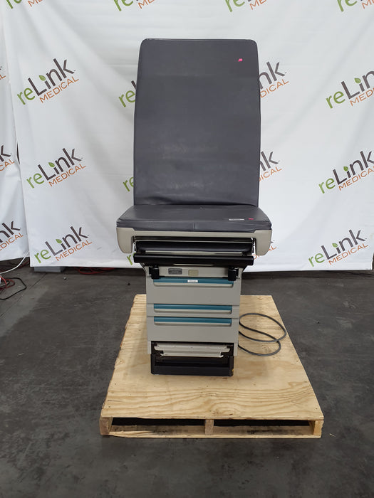 Midmark 404 Exam Table