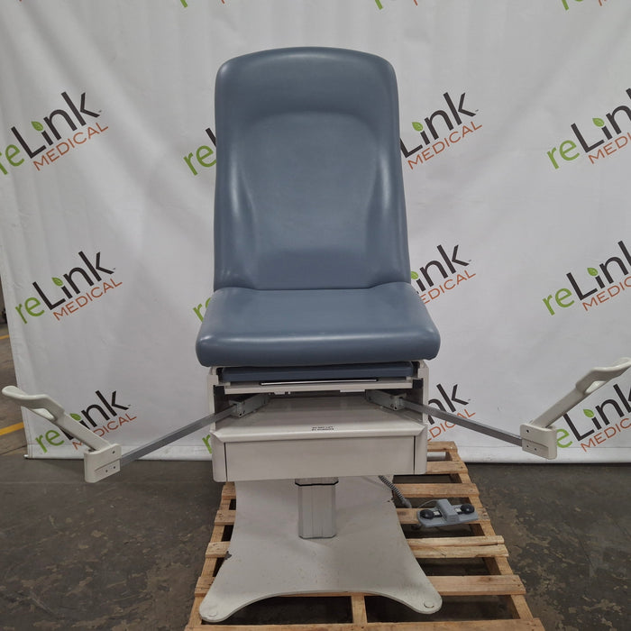 UMF Medical 4070 Power Exam Chair