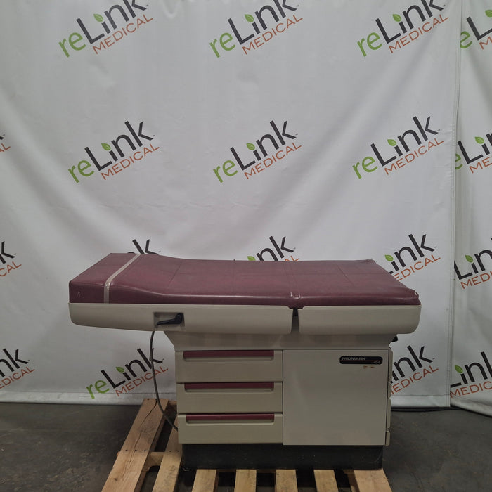 Midmark 404 Exam Table