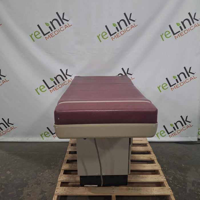 Midmark 404 Exam Table