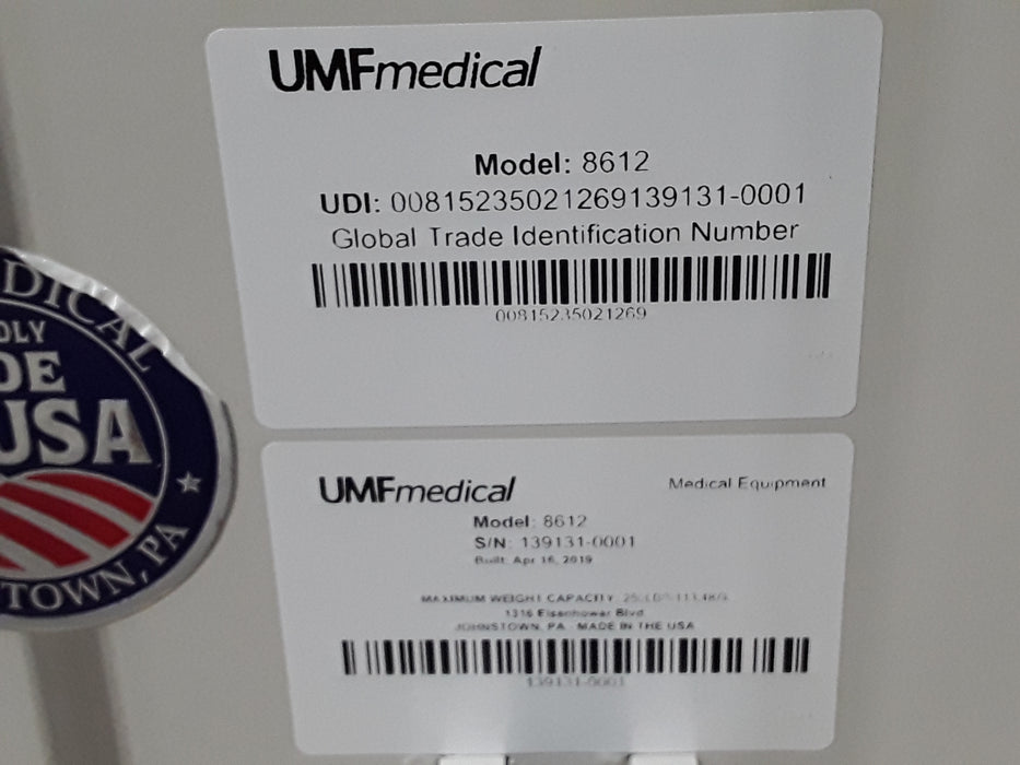 UMF Medical 8612 Exam Table