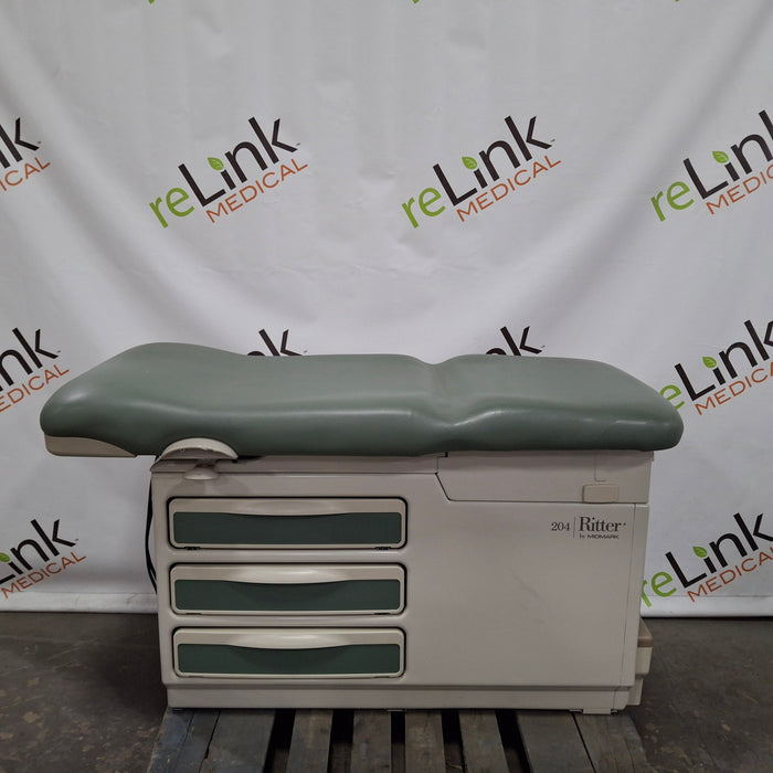 Midmark 204 Exam Table