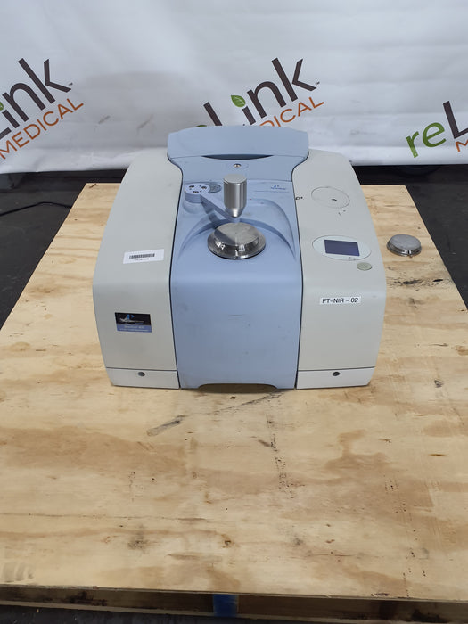 Perkin Elmer Spectrum 400 FT-IR/FT-NIR Spectrometer