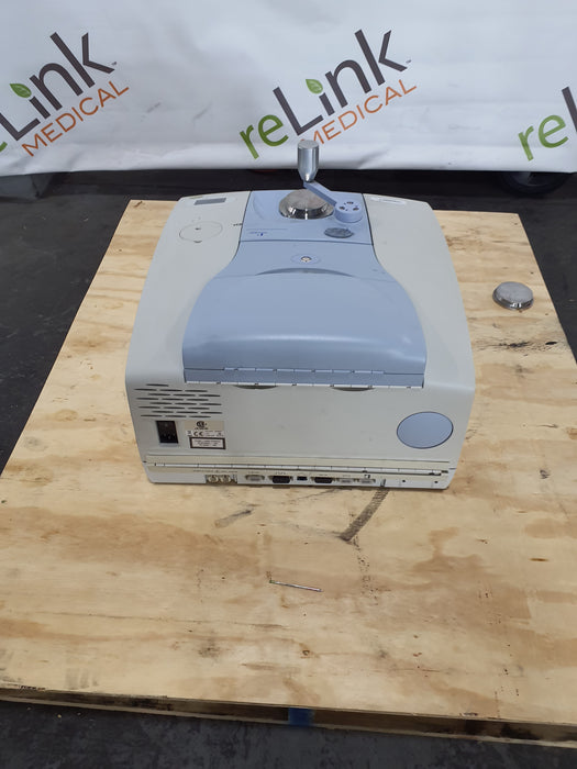 Perkin Elmer Spectrum 400 FT-IR/FT-NIR Spectrometer
