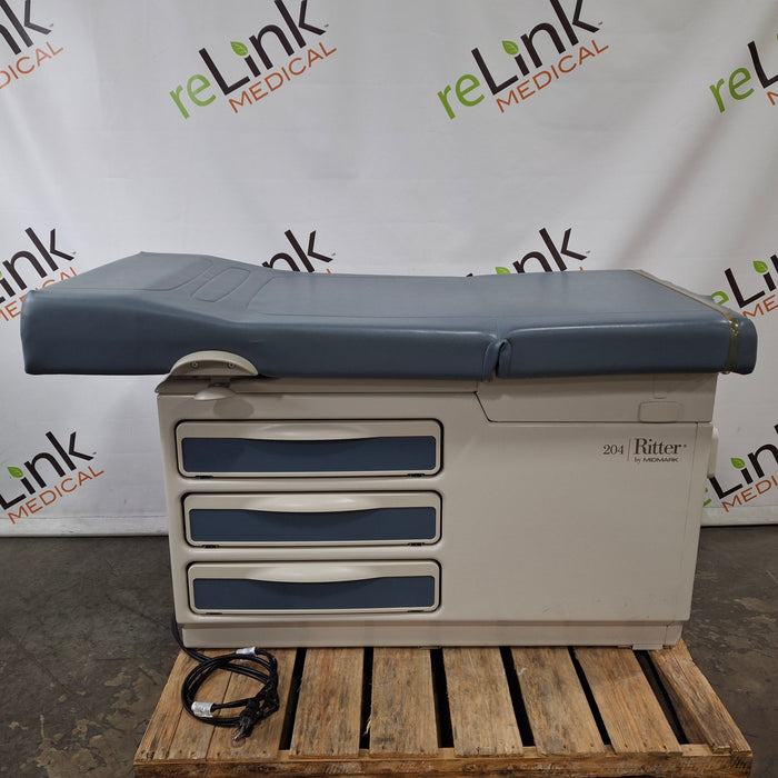 Midmark 204 Exam Table