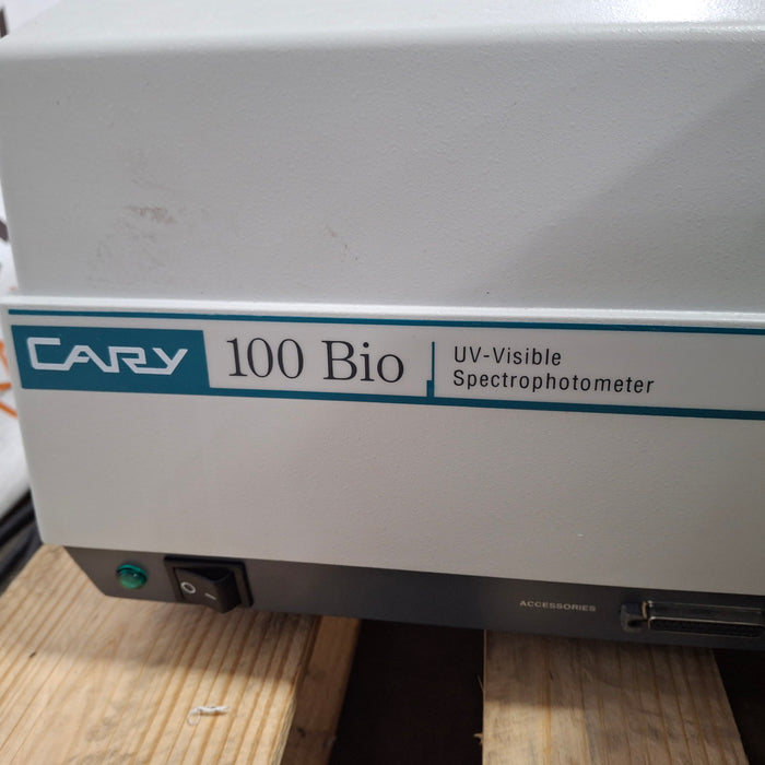 Agilent Cary 100 Bio UV-Visible Spectrophotometer