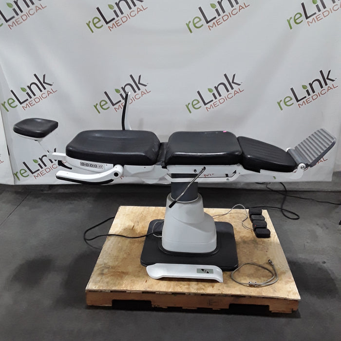 Burton XLCT 4000 Tilt Exam Chair