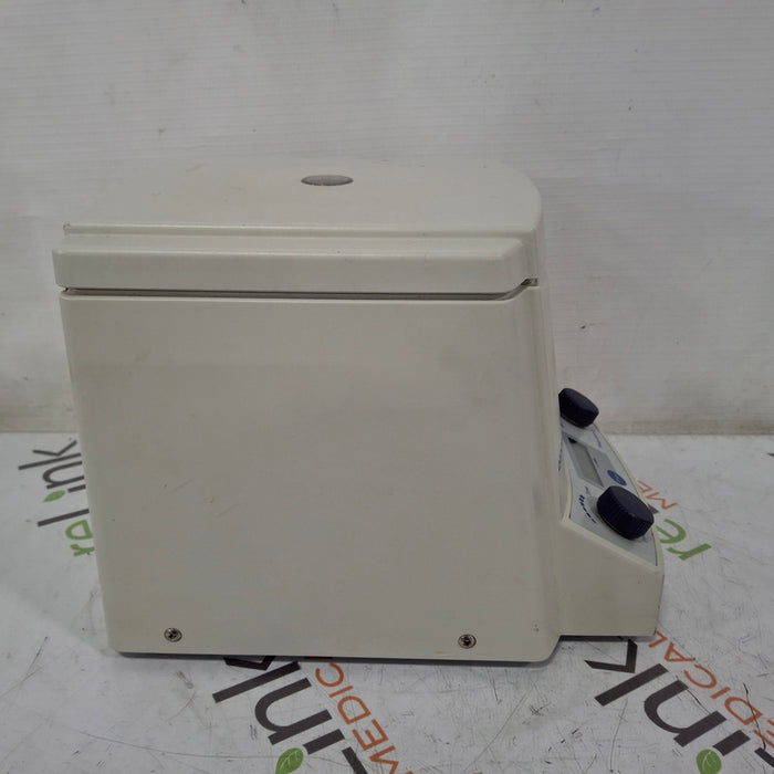 Eppendorf 5415D Centrifuge