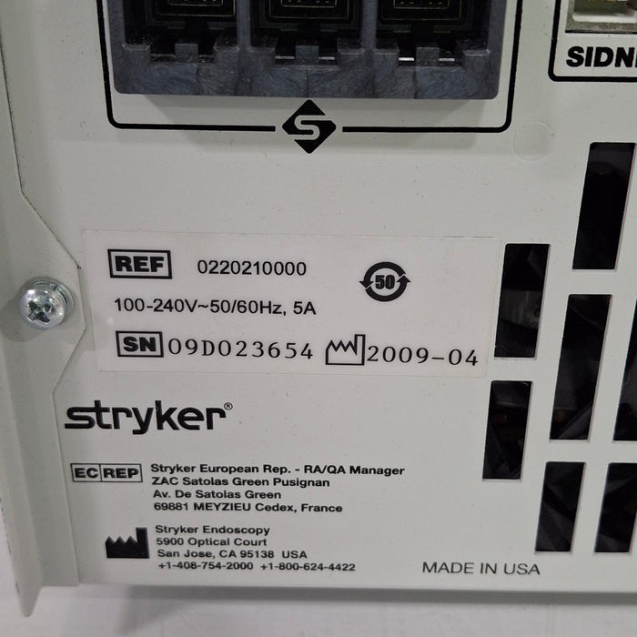 Stryker L9000 Light Source