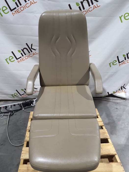 Midmark 417 Podiatry Power Chair